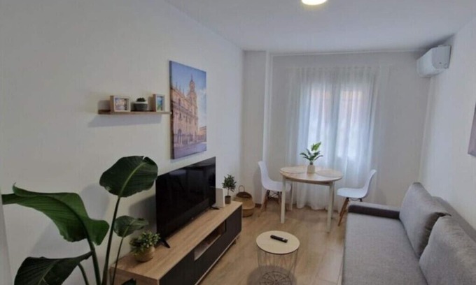 Jaen Apartment | Little corner in the Almendral, in the Cathedral district, overlooking the Castle