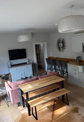 Twyford Apartment | Little Corners