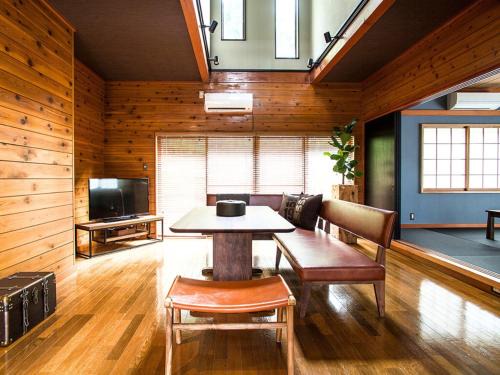 Tateyama House | Little Hermit by SANA