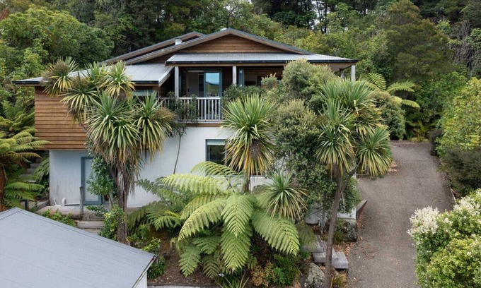 Kaiteriteri House | Little Kaiteriteri Retreat