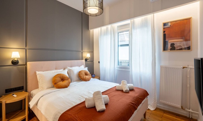 Exarhia Apartment | LIV - Modern Heavenly Retreat in Exarcheia