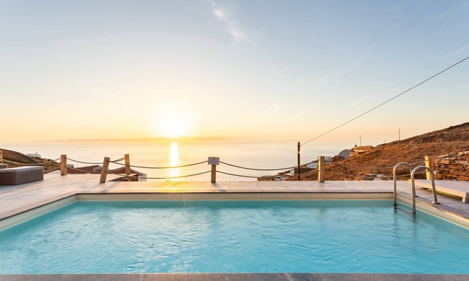 Kea Villa | Live in Blue - Cobalt Private Pool & Magic Views