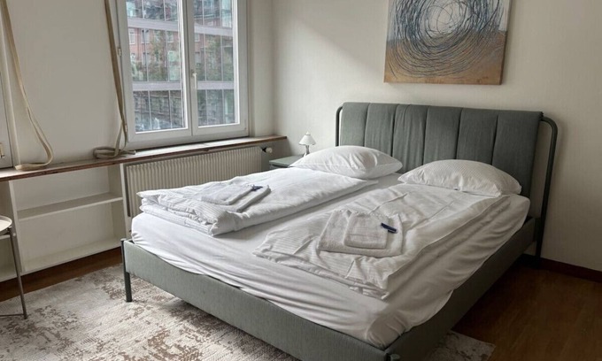 Seefeld Apartment | Live in the city center (Cross 5)