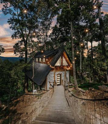 Wildwood House | Live Oak Treehouse at Treetop Escapes