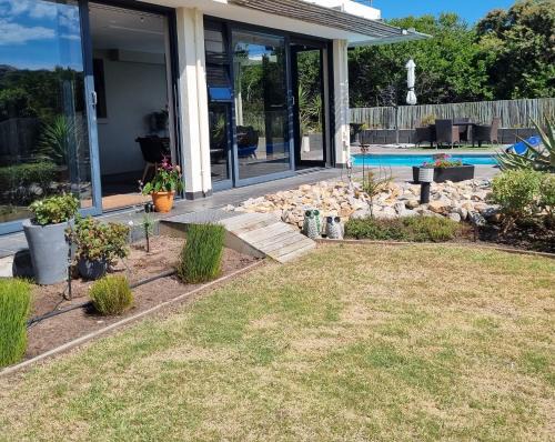 Mossel Bay Apartment | Living on a Golf Estate