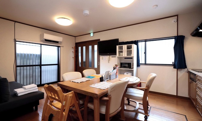 Shijo Cottage | LJ INN ShijoOmiya Hanare Single-story detached house in the center of Kyoto City.