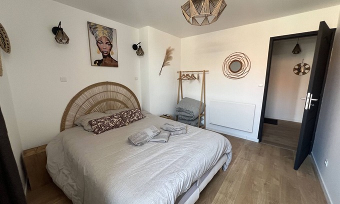 Lens Apartment | L’Oasis Africaine, 2-4p