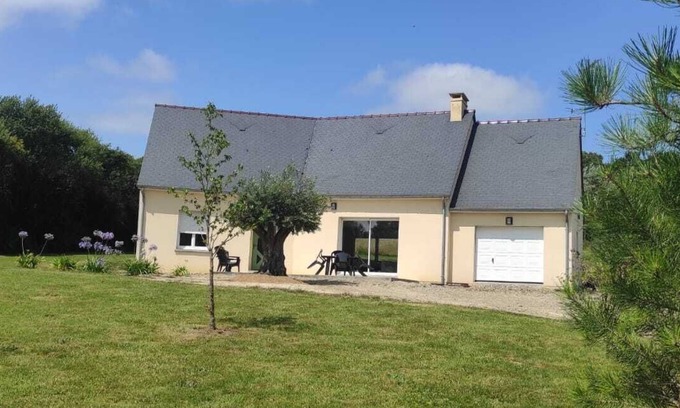 Varenguebec House | Location Saisonnière Acceptant Animaux Dans la Manche