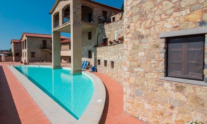 Gaiole in Chianti Apartment | Locazione Turistica Borgo di Gaiole-21