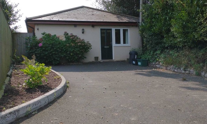 Dawlish House | lockwood bungalow adults only