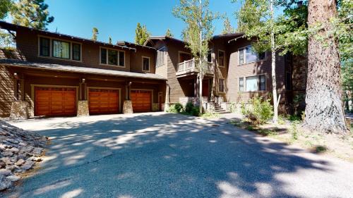 Crooked Pines House | Lodestar #2001 home