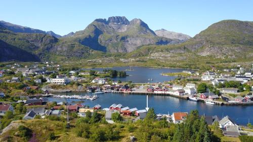 Sørvagen Apartment | Lofoten Planet Studio