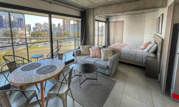 Constitucion Condo | Loft Elegante a 5 Minutos de Puerto Madero 8A
