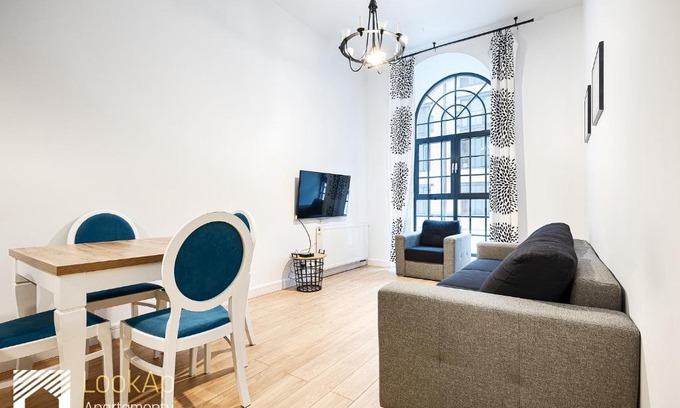 Lodz Apartment | Loft Morski by LookAp