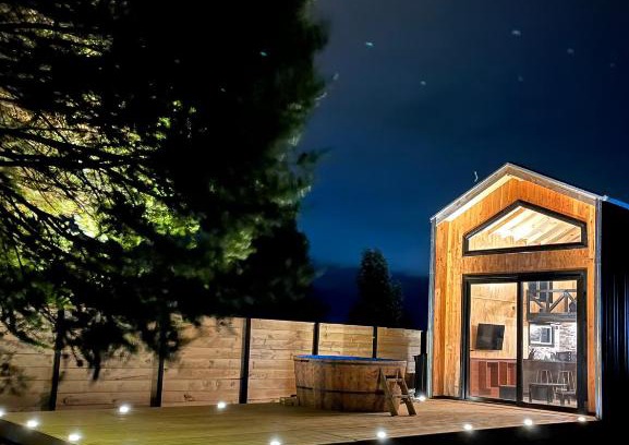 Barrio Italia House | LOFT NIGHT HOME