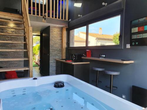 Fouras Hotel | Loft Spa Bord de Mer Fouras - 800m des plages
