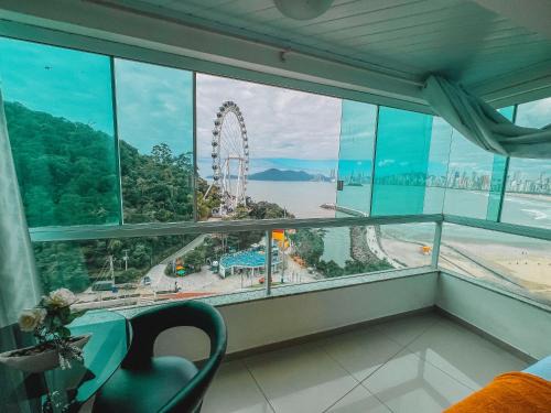 Centro Apartment | Loft vista panorâmica da Roda gigante e orla de BC