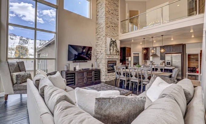 Brian Head Apartment | Lofts 7 C Summary: Th