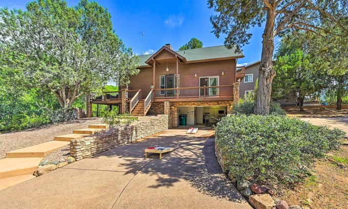 Payson Cabin | Log Cabin in Payson w/Deck, Mtn & Creek Views