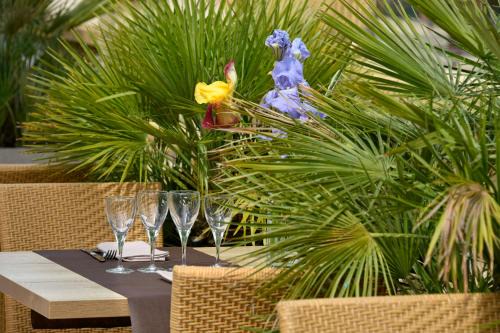 Gondrin Hotel | Logis Hôtel & Restaurant Le Pardaillan