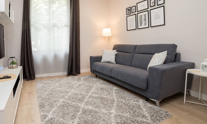 Logrono Historic Centre Apartment | Logrono Cathedral