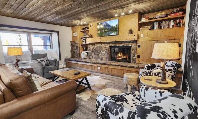 Historic District Condo | Longbranch Condo Cozy 2BDR - Walk to Main Street