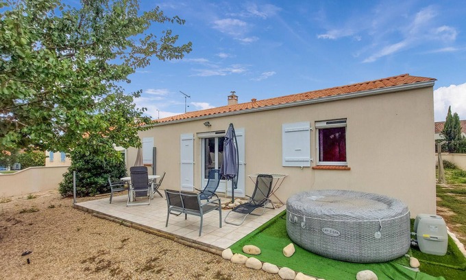Le Bernard House | Look forward to a relaxing vacation in this beautiful and modern house.