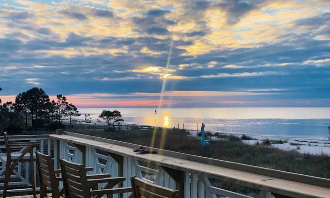 Alligator Point House | Looking for a best kept secret?!