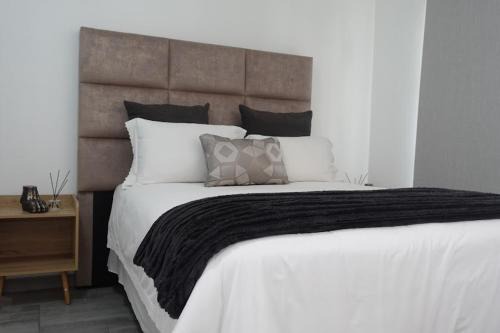 Greater Johannesburg Metropolitan Area Apartment | Lora Gardens