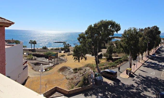 Villaricos Apartment | Los Fenicios Penthouse - 100m beach, sea views, WiFi