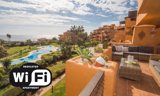 Castillo de la Duquesa Apartment | Los Granados de la Duquesa 2022