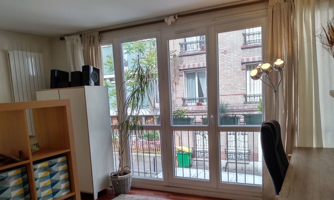 Quartier de la Maison-Blanche Apartment | * LOST in Paris * Calm, Safe, Cozy, Comfortable