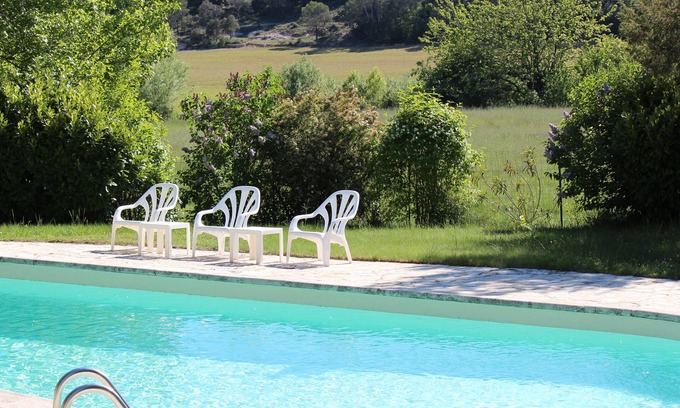 La Haute Maure House | Lou Penequet, a charming Mas in Provence with shared pool, countryside