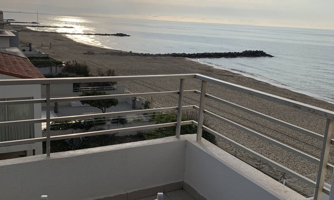 Palavas-les-Flots Apartment | Loue Appartement Front de mer sur la Plage