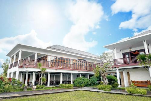 Semarang Hotel | Louis Kienne Bandungan