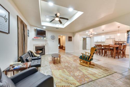 Lacassine House | Lousiana Escape Near Hunting Pets Welcome!