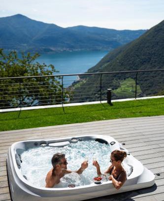 Tavernola Villa | Love Italy Homes - Villa Sebino Relais