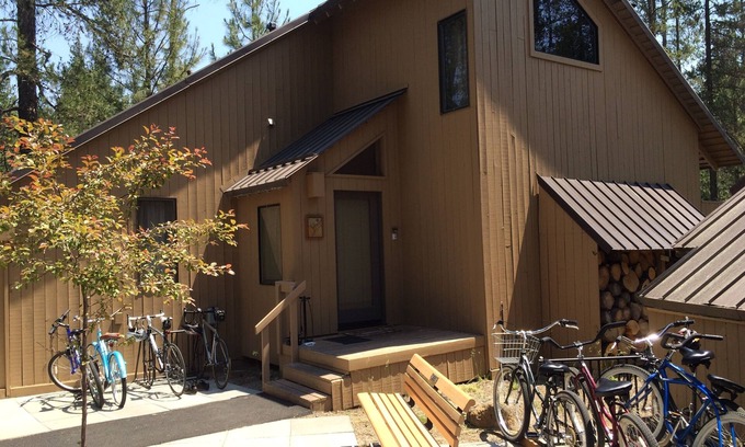 Sunriver Cabin | Love Spring Activities? Stay With Us and Enjoy The Season!