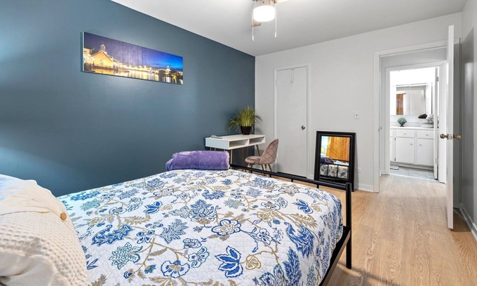 O'Hare Apartment | Lovely 1 bedroom near O'Hare and Rosemont