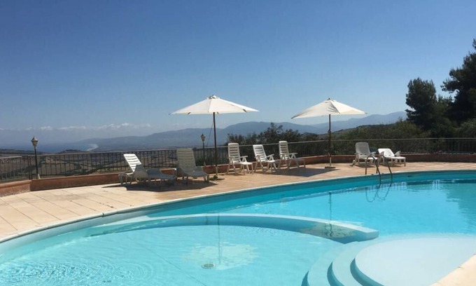 Castelsardo Apartment | Lovely 2 Bed Roomed Apartment with Communal Pool (Early Booking Offers Available