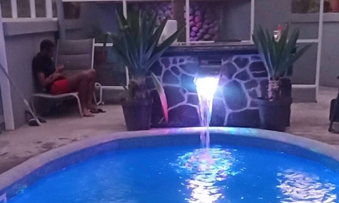 Colonarie Condo | Lovely 2 Bedroom with EnSite Apartment and Pool