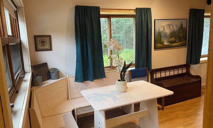 Britt Cabin | Lovely 3-bedroom cabin in Britt with trail and lake access