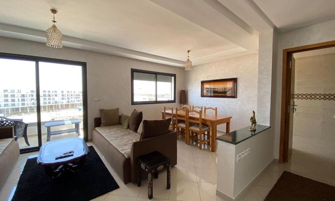 Agadir Bay Apartment | Lovely 3 bedroom unit with pool in Agadir Bay.