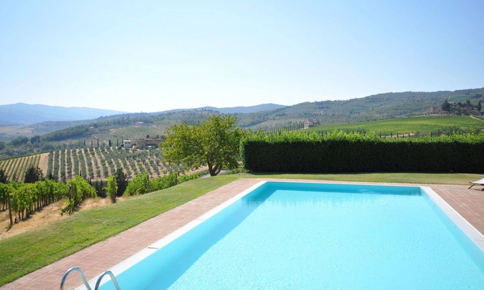 San Casciano in Val di Pesa Apartment | Lovely apartment with pool, WIFI, TV, pets allowed and panoramic view, close to Greve In Chianti