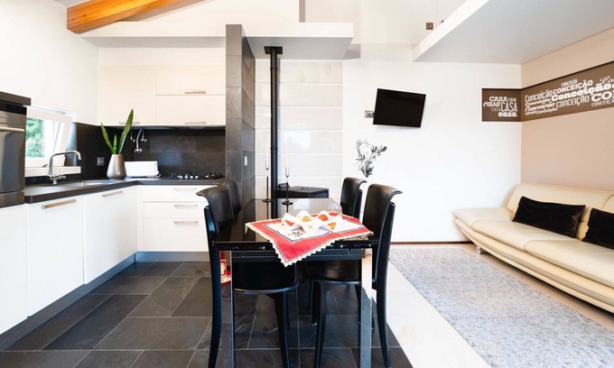 Alcobaca Apartment | Lovely apartment for 2 guests with WIFI, A/C, TV, terrace and parking