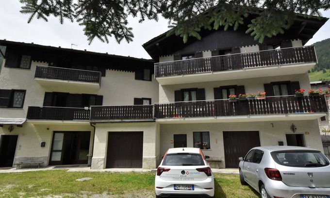 Isola Apartment | Lovely apartment for 5 people with WIFI, TV, terrace and pets allowed