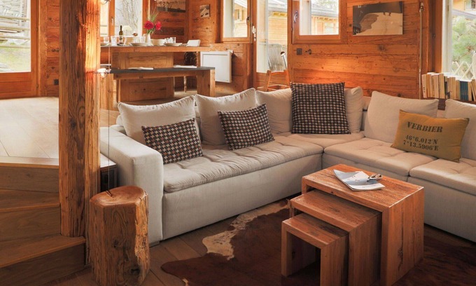 Verbier Apartment | Lovely apartment for 6 guests with WIFI, TV, terrace and pets allowed