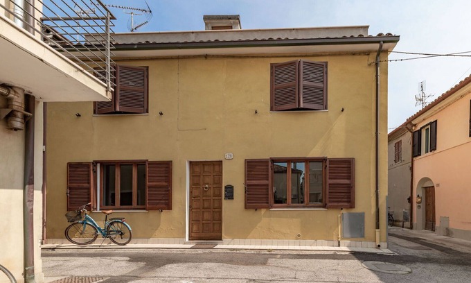 Fano Apartment | Lovely apartment for 6 people with A/C, WIFI and TV