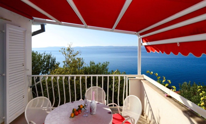 Pisak Apartment | Lovely apartment for 5 people with WIFI, A/C, TV and terrace