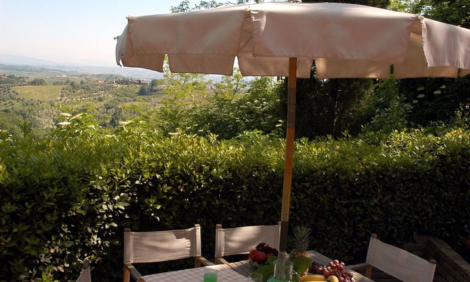 Montaione Apartment | Lovely apartment for 6 guests with WIFI, pool, A/C, TV and pets allowed, close to San Gimignano